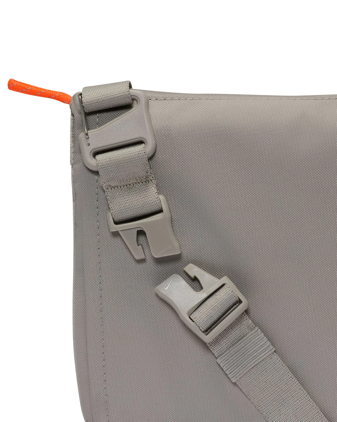 Nike ACG "DAYMAX" Crossbody Bag (3L) - Image 7